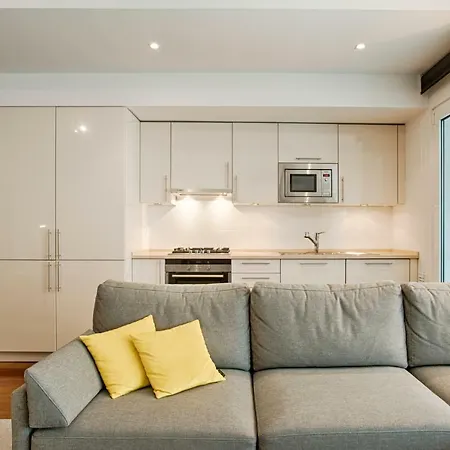 Libest Ribeira 2 - Time Out Market Apartment Lisbon