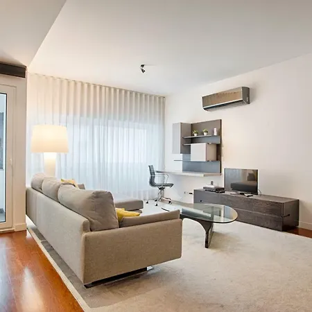 Libest Ribeira 2 - Time Out Market * Лиссабон